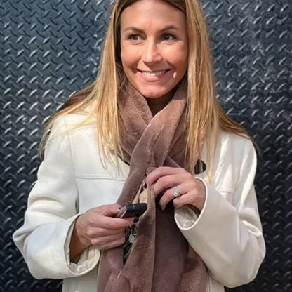 🎉50K+ SOLD!🎁Cozy Scarf with Hidden Pocket – Warm, Soft & Secure Zipper🧣